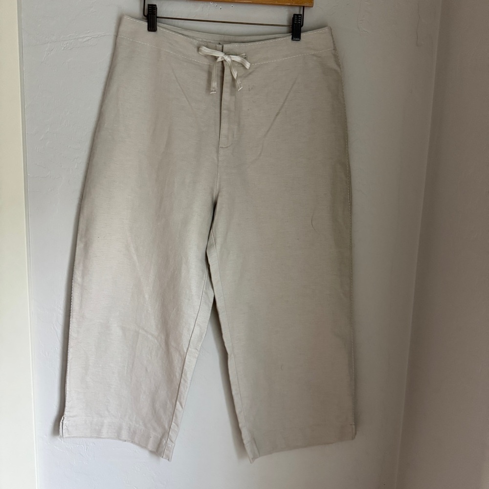 Lee Cream Cropped Drawstring Knit Pants